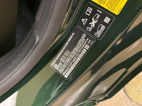 Used 2023 BMW 440i xDrive Convertible w/ Premium Package image 15