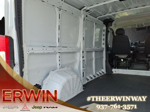 Used 2025 RAM ProMaster 2500 w/ Convenience Group FWD image 25