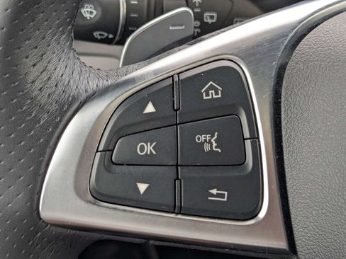 Used 2019 Mercedes-Benz GLC 43 AMG 4MATIC image 37
