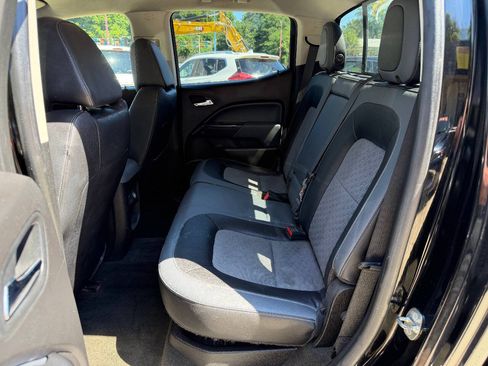 Used 2016 Chevrolet Colorado Z71 AWD/4WD image 13