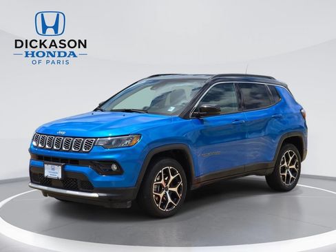Used 2025 Jeep Compass Limited AWD/4WD image 1