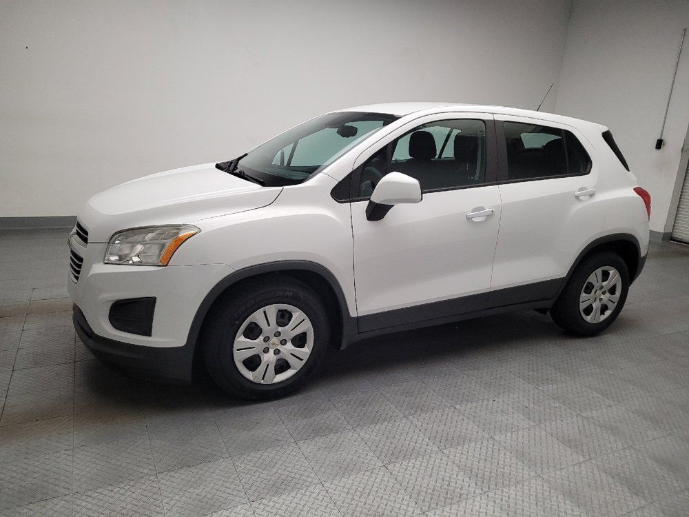 Used 2016 Chevrolet Trax LS FWD image 2