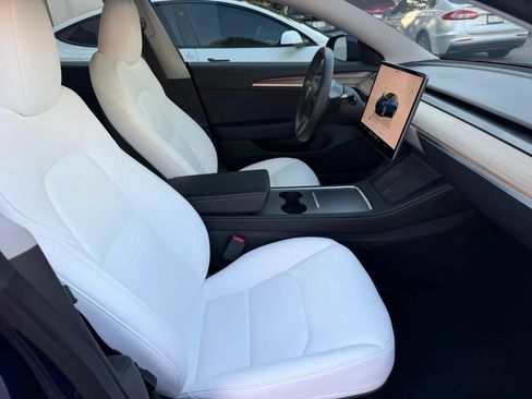 Used 2023 Tesla Model 3 Standard Range RWD image 22