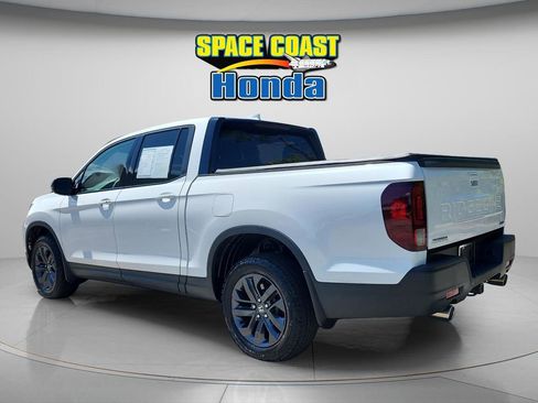 Used 2024 Honda Ridgeline Sport image 5
