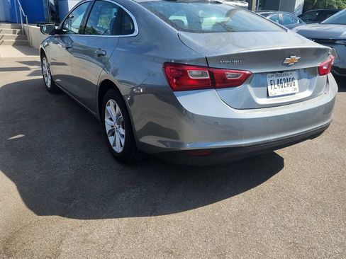Certified 2025 Chevrolet Malibu LT FWD image 4