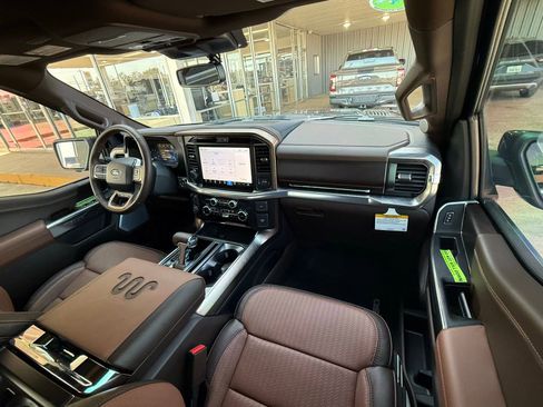 New 2025 Ford F150 King Ranch w/ FX4 Off-Road Package image 7