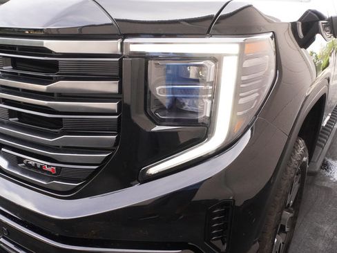 Used 2026 GMC Sierra 1500 AT4 w/ AT4 Premium Package AWD/4WD image 32