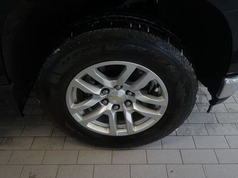 Used 2020 Chevrolet Silverado 1500 LT image 16