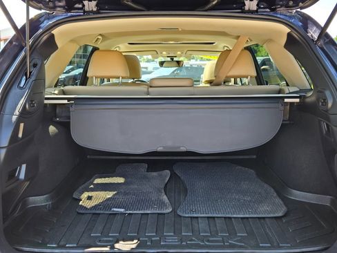 Used 2018 Subaru Outback 2.5i Limited AWD/4WD image 10