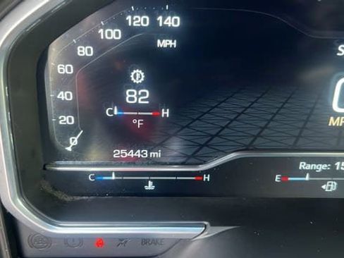 Used 2024 GMC Sierra 2500 AT4X image 33