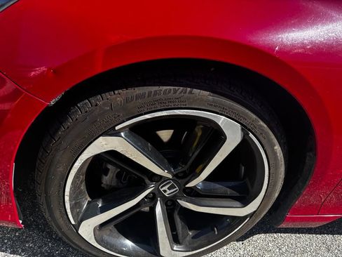 Used 2018 Honda Accord Sport image 10