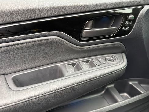 New 2026 Honda Odyssey Touring image 37