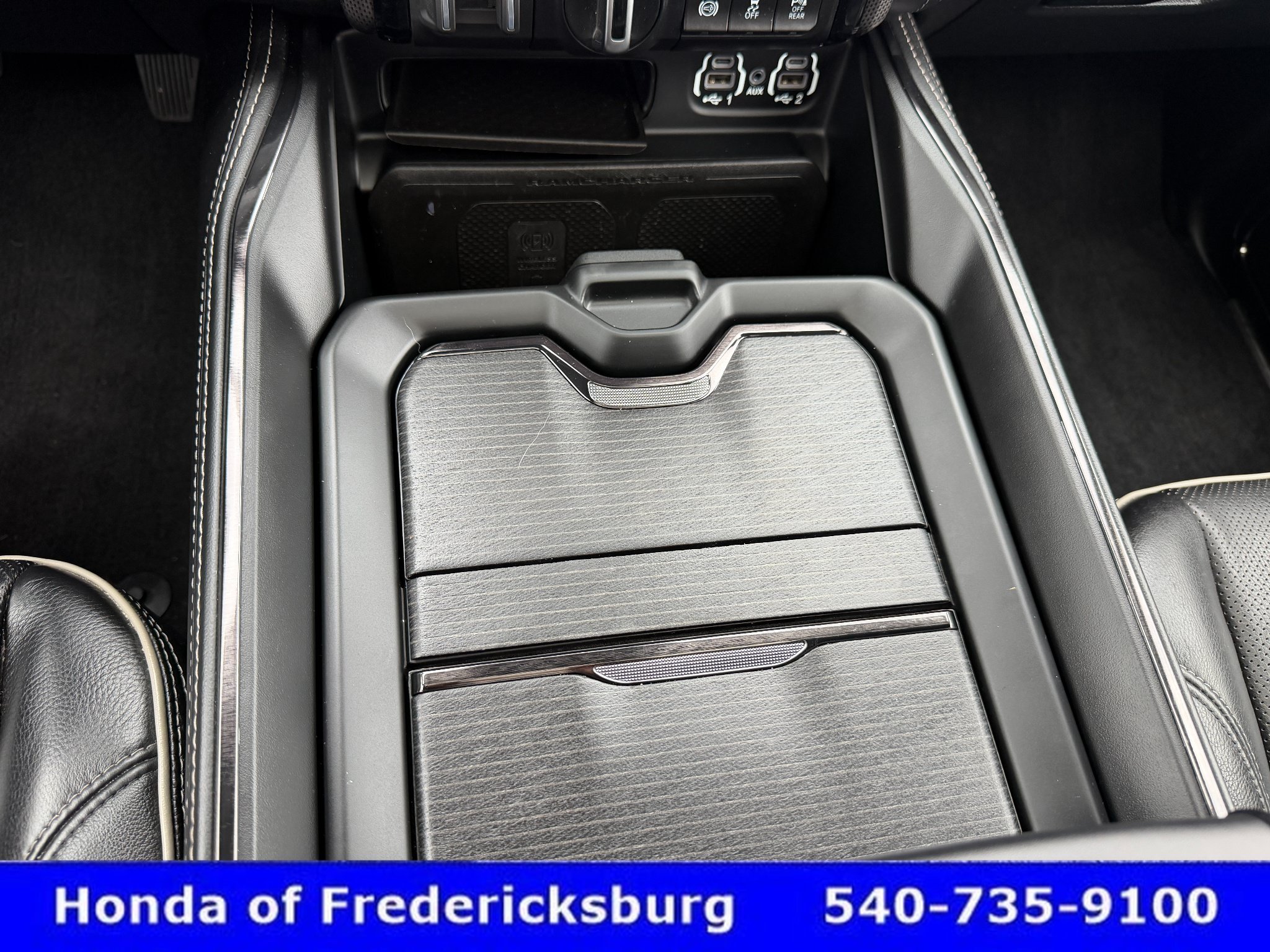 Used 2023 RAM 2500 Limited AWD/4WD image 28