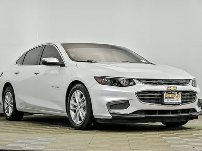 Used 2017 Chevrolet Malibu LT