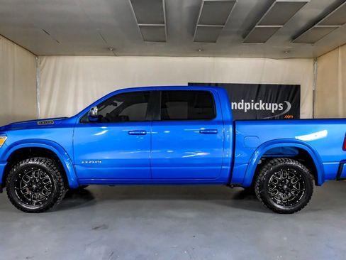 Used 2024 RAM 1500 Laramie image 12