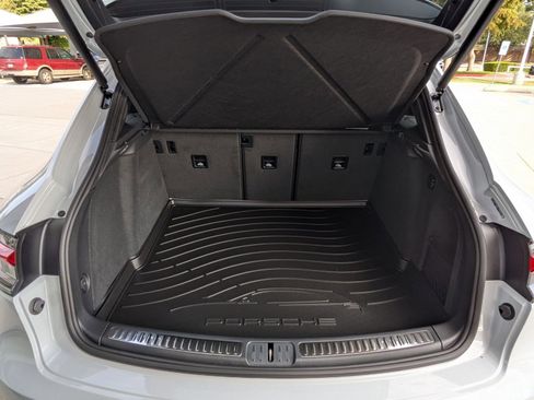 New 2026 Porsche Macan S AWD/4WD image 23