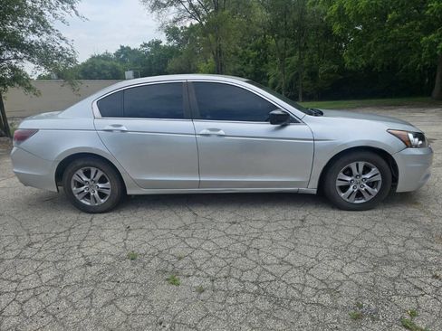 Used 2012 Honda Accord LX image 4