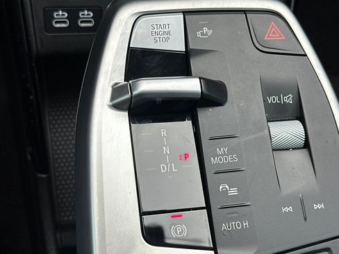 Used 2025 BMW X1 xDrive28i w/ Convenience Package image 28