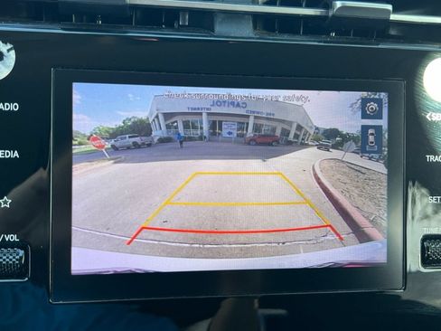 Used 2024 Hyundai Tucson SEL FWD image 19