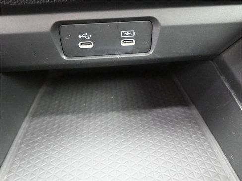 Used 2023 Honda Accord EX-L image 9