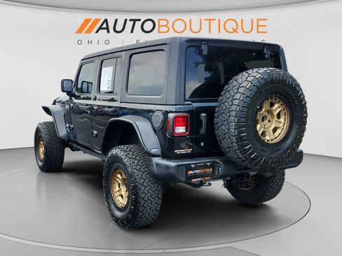 Used 2019 Jeep Wrangler Unlimited Sport S AWD/4WD image 3