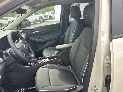 New 2026 Buick Encore GX Sport Touring w/ Studio Series AWD/4WD image 15