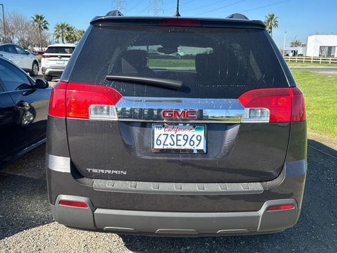 Used 2013 GMC Terrain SLT image 4