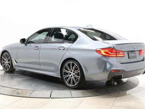 Used 2018 BMW M550i xDrive image 56