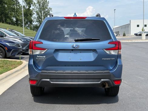 Certified 2023 Subaru Forester AWD/4WD image 10