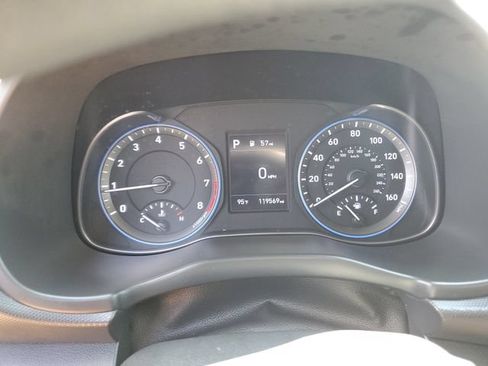 Used 2021 Hyundai Kona SE FWD image 25