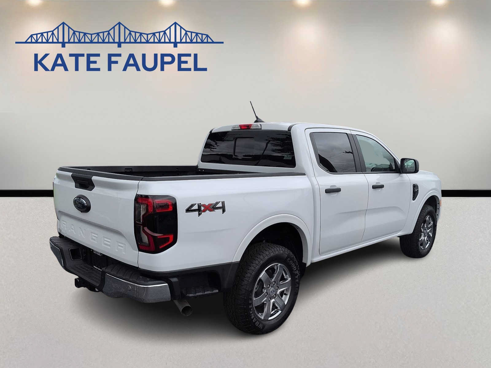 Used 2025 Ford Ranger XLT w/ Chrome Accent Package AWD/4WD image 7