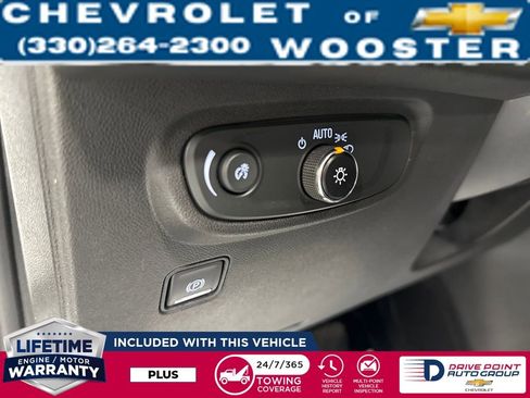 Used 2023 GMC Terrain SLE w/ Driver Convenience Package image 13