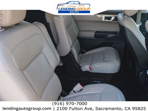 Used 2020 Ford Explorer XLT w/ Equipment Group 202A image 15