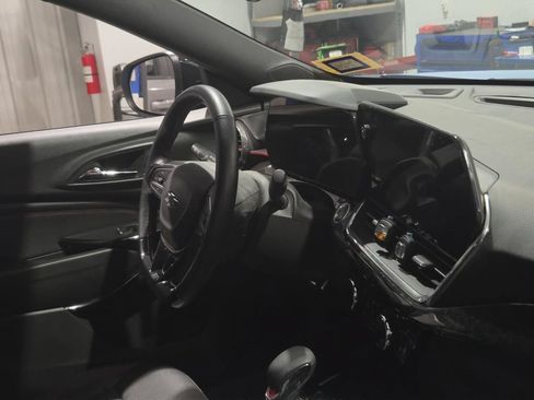 Used 2024 Chevrolet Trax RS w/ Driver Confidence Package FWD image 8