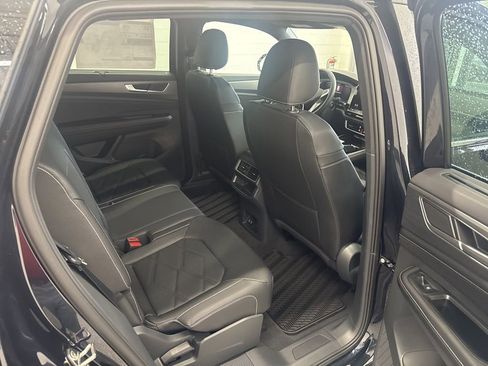 New 2026 Volkswagen Atlas Cross Sport SE AWD/4WD image 10