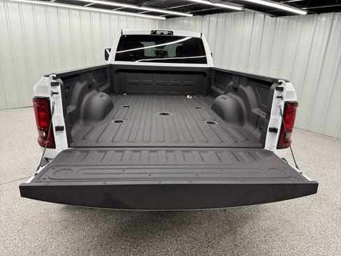 New 2026 RAM 3500 Lone Star AWD/4WD image 9