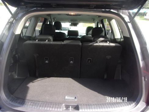 Used 2022 Kia Telluride LX AWD/4WD image 9