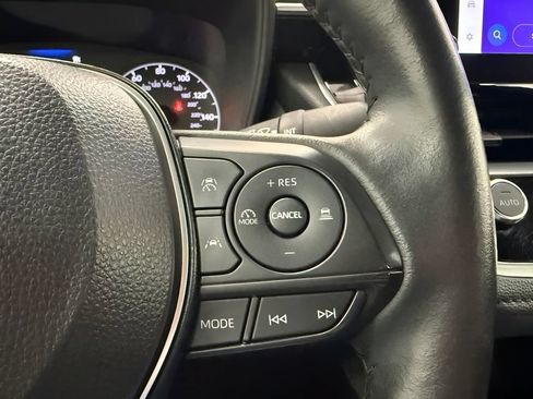 Used 2024 Toyota Corolla SE FWD image 19