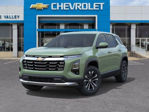 New 2026 Chevrolet Equinox LT w/ Safety and Technology Package image 6