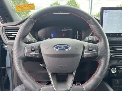 Used 2024 Ford Escape ST-Line w/ Tech Pack #1 AWD/4WD image 16