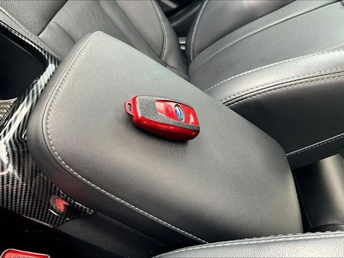 Used 2024 Subaru Outback Limited image 35