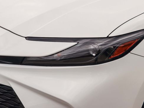 Certified 2025 Toyota Camry SE AWD/4WD image 10