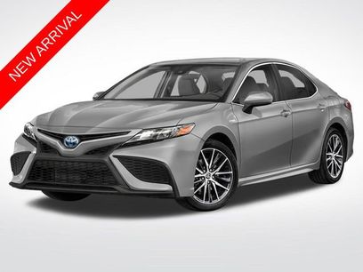 Used 2022 Toyota Camry SE w/ Convenience Package