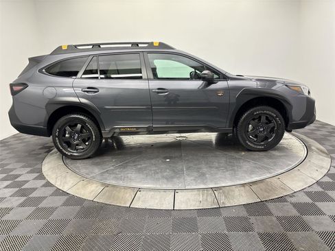 Used 2024 Subaru Outback Wilderness image 17