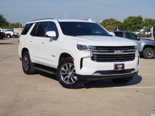 Used 2021 Chevrolet Tahoe LT w/ LT Signature Package RWD image 2