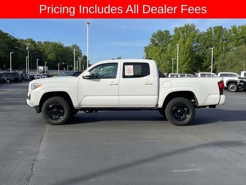 Used 2023 Toyota Tacoma SR AWD/4WD image 2