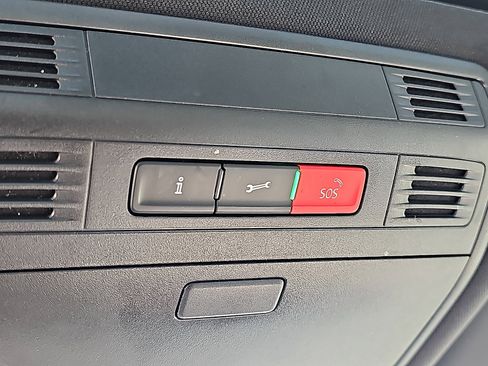 Used 2023 Volkswagen Arteon SEL image 26