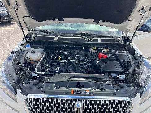 Used 2022 Lincoln Corsair Standard w/ Equipment Group 101A image 36