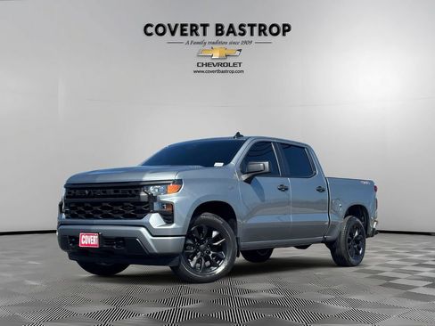 Used 2025 Chevrolet Silverado 1500 Custom image 1