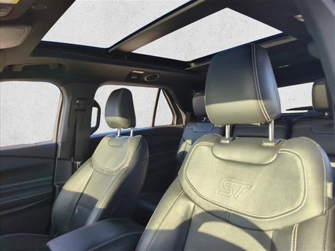 Certified 2022 Ford Explorer ST w/ Equipment Group 401A image 15